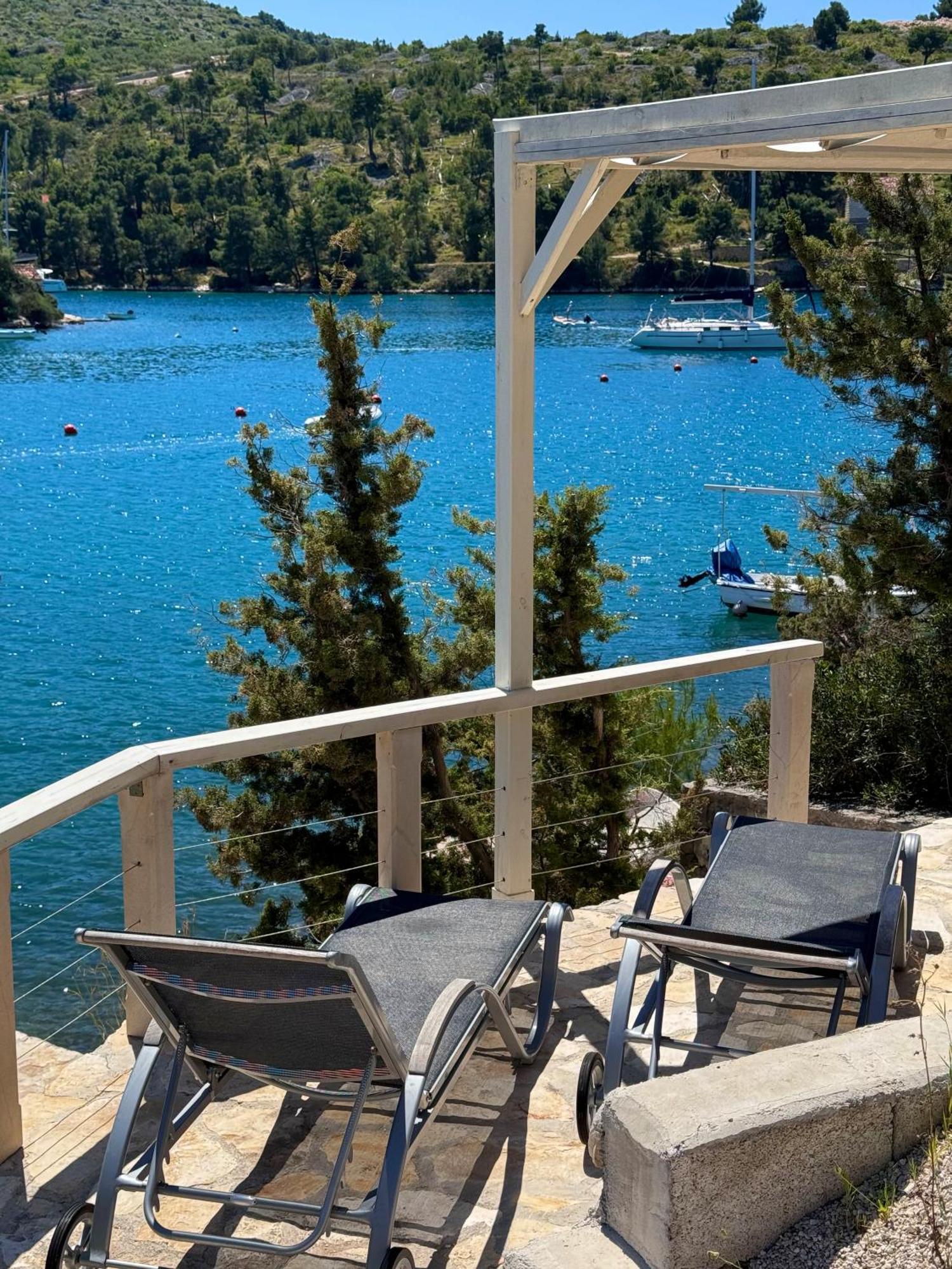 Villa More 3 Apartments A-10, A-11 And A-12 , 4-4-6 Beds Bobovisca Bagian luar foto